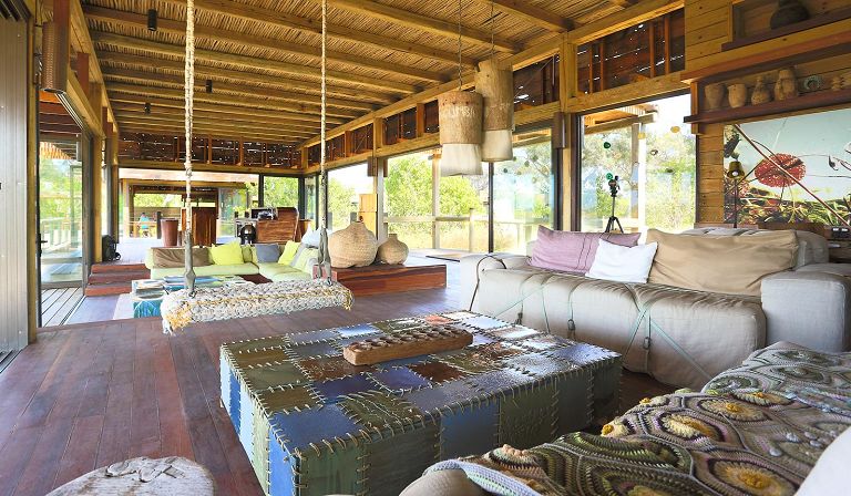Slideshow image 4 for Vumbura Plains Camp