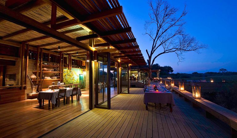 Slideshow image 24 for Vumbura Plains Camp