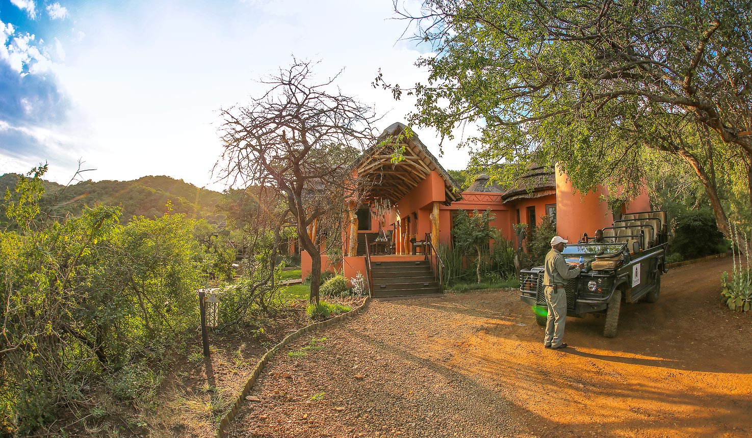Thanda Safari Lodge, Lodge