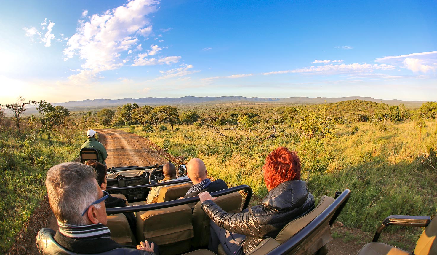 Thanda Safari Lodge, Vehicle Safari