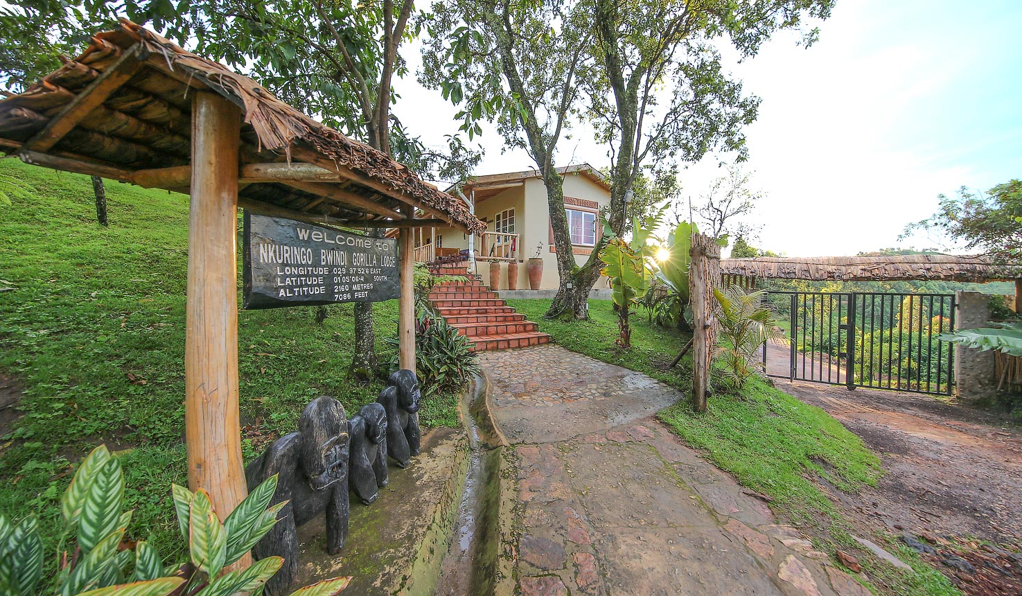 Nkuringo Gorilla Lodge, Lodge